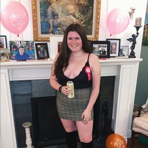 Meet your Posher, Olivia